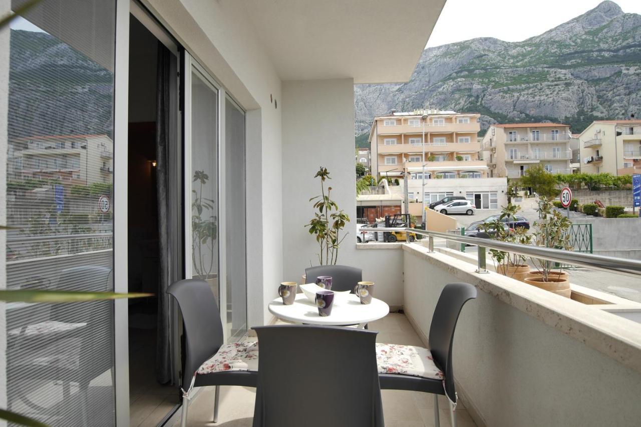 Apartments Mario Migros Makarska Exterior photo