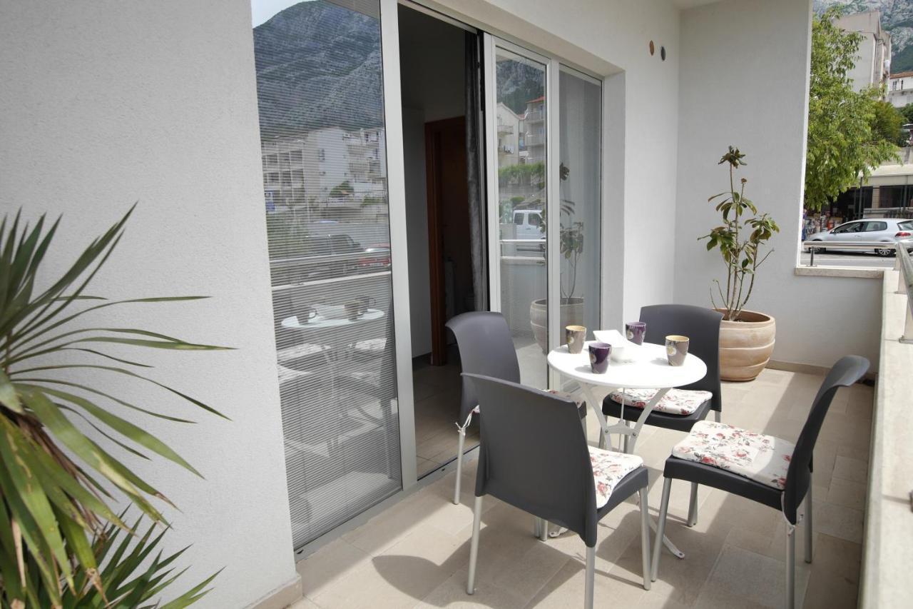 Apartments Mario Migros Makarska Exterior photo